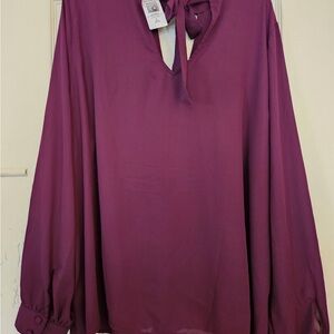 Torrid Georgette Keyhole Long Sleeve Blouse Winter Bloom - NWT